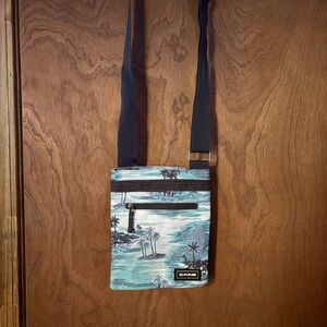 Dakine Teal and Black Palm-Print Messenger Bag